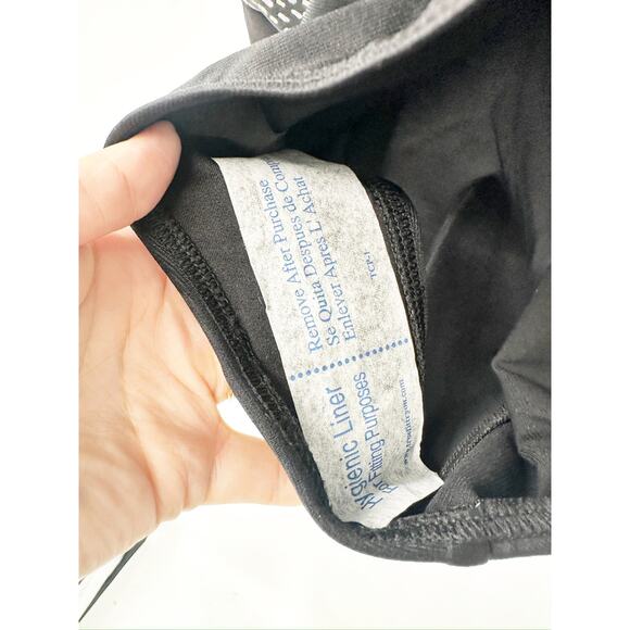 Miraclesuit Mystique Black One Piece Swimsuit in Iridium Size 10 NWT - Picture 8 of 8